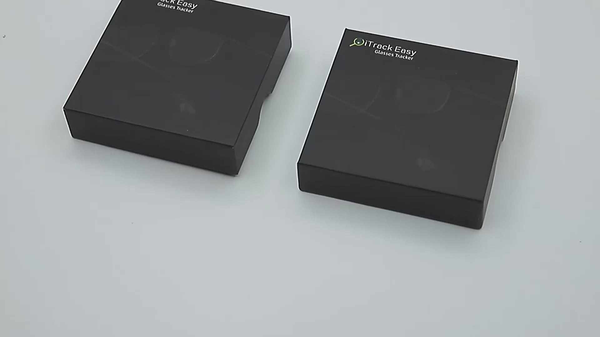What is included with the Oscanna rechargeable glasses finder